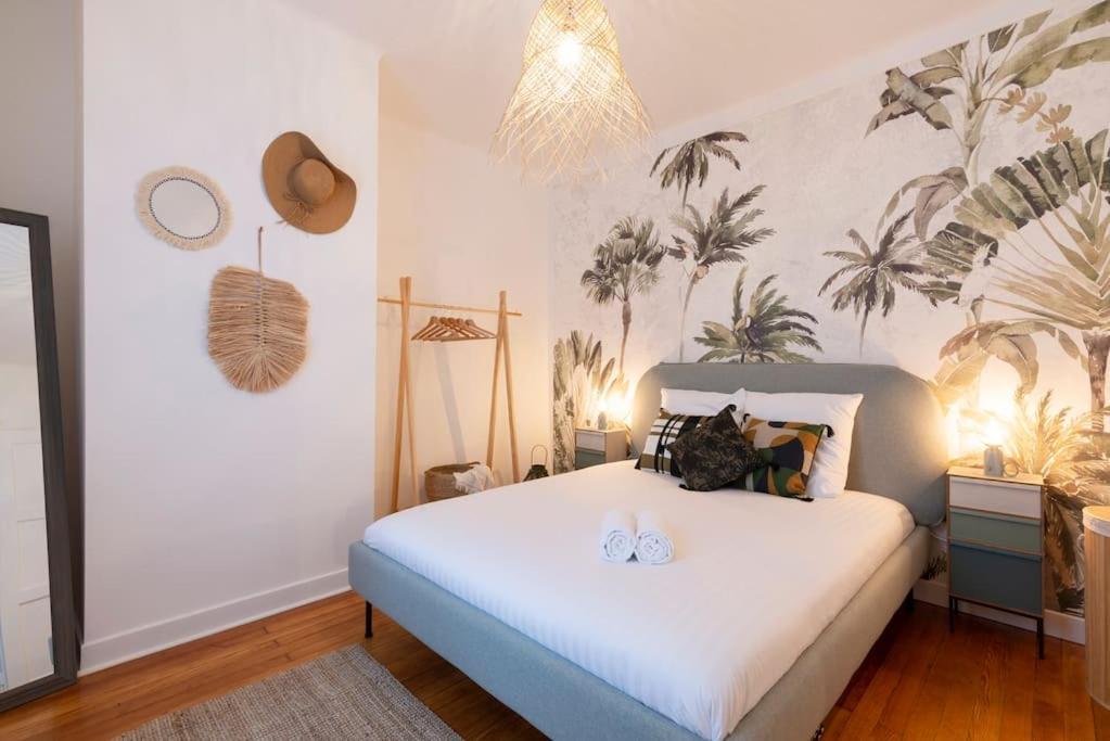Bohemian Bakoua & Chesterfield Cottage, Hyper-centre Apartment *